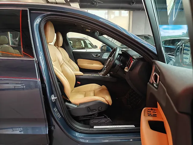 Used Volvo XC60 [2022-2025] B5 Ultimate in Bangalore