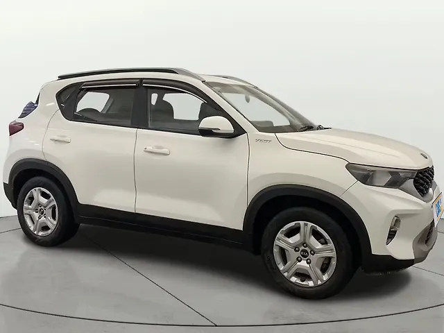 Used 2020 Kia Sonet in Delhi