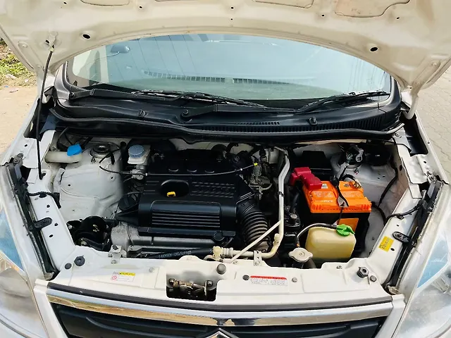 Used Maruti Suzuki Wagon R 1.0 [2014-2019] VXI in Guwahati