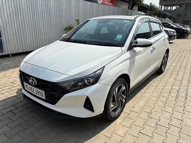 Used Hyundai i20 [2020-2023] Asta 1.2 MT [2020-2023] in Guwahati