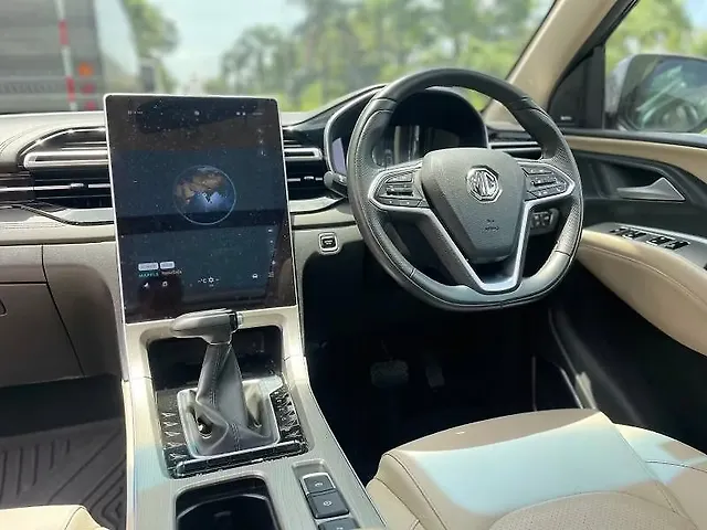 Used MG Hector [2023-2025] Savvy Pro 1.5 Turbo CVT 7 STR in Mumbai