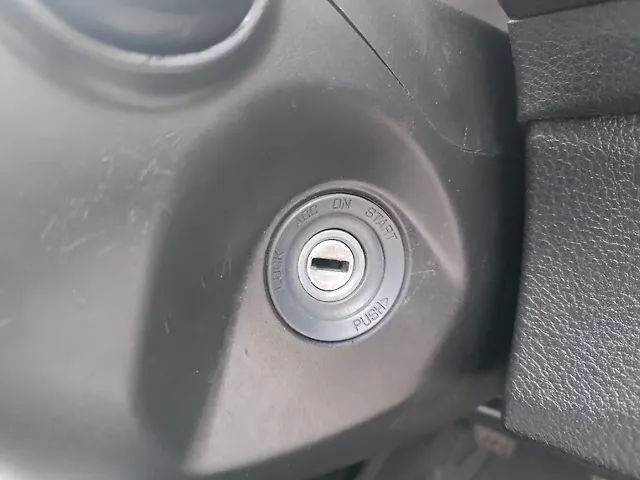 Used Maruti Suzuki Brezza VXi [2023-2025] in Bangalore