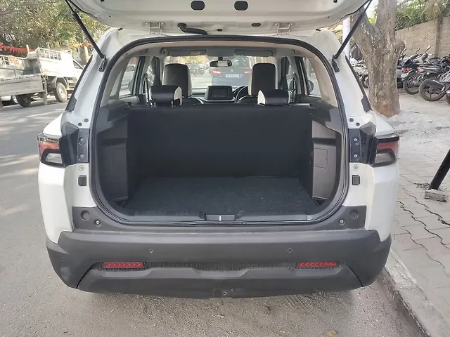 Used Maruti Suzuki Brezza VXi [2023-2025] in Bangalore
