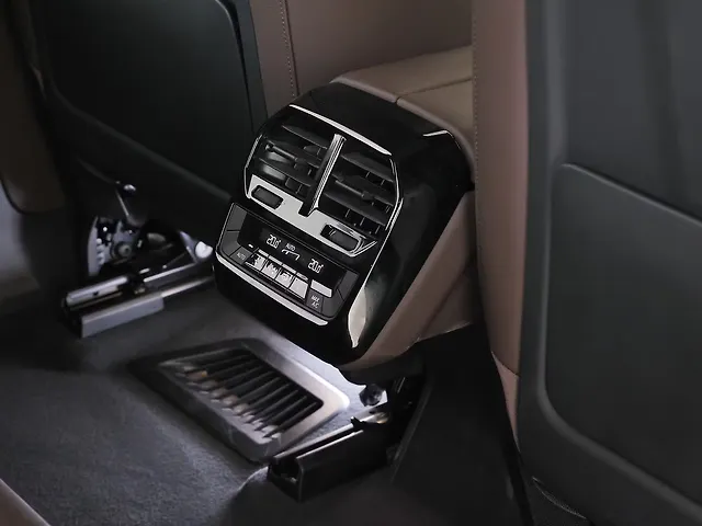 Used BMW iX xDrive 50 in Delhi Used BMW iX xDrive 50 in Delhi