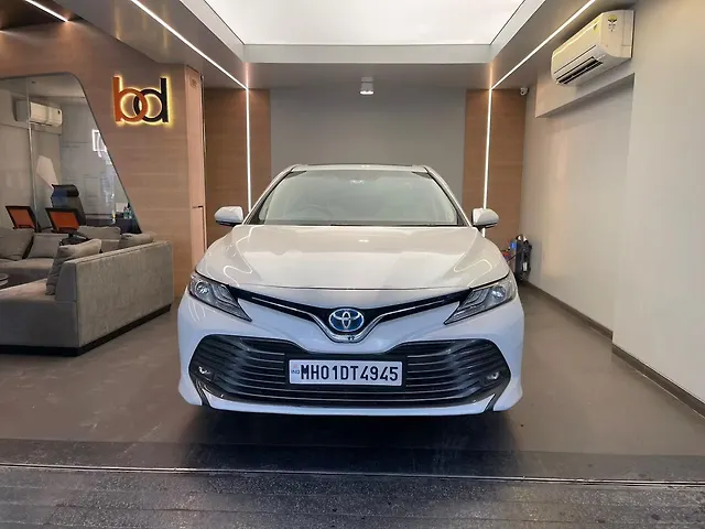 Used 2021 Toyota Camry in Mumbai