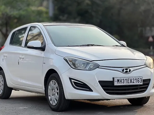 Used Hyundai i20 [2010-2012] Magna 1.2 in Nagpur