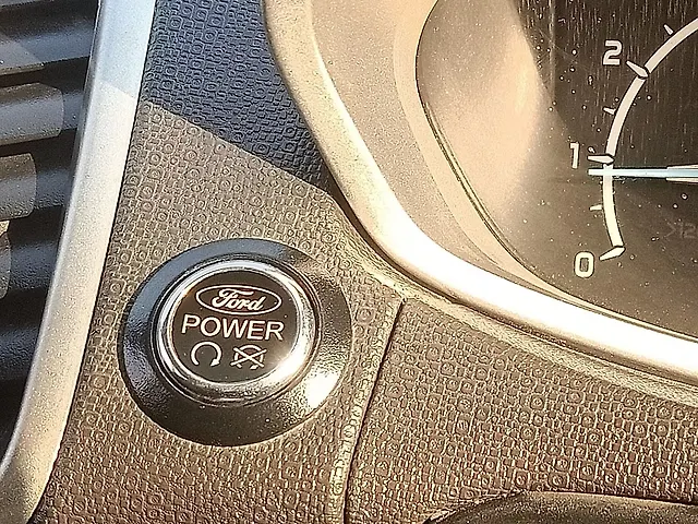 Used Ford EcoSport [2015-2017] Titanium 1.5L Ti-VCT AT in Delhi