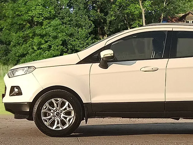 Used Ford EcoSport [2015-2017] Titanium 1.5L Ti-VCT AT in Delhi