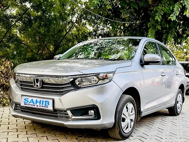 Used 2022 Honda Amaze in Agra