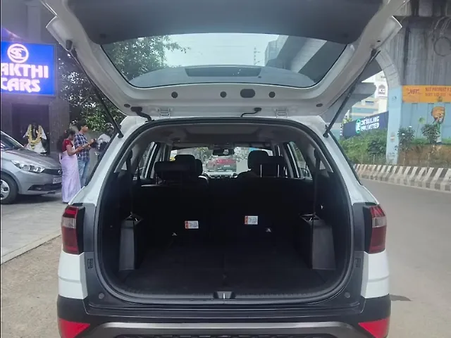 Used Hyundai Alcazar [2023-2024] Signature (O) 7 Seater 1.5 Diesel AT in Chennai