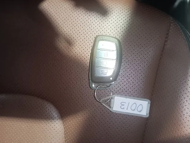 Used Hyundai Alcazar [2023-2024] Signature (O) 7 Seater 1.5 Diesel AT in Chennai