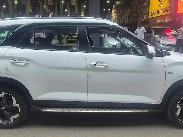 Used Hyundai Alcazar [2023-2024] Signature (O) 7 Seater 1.5 Diesel AT in Chennai