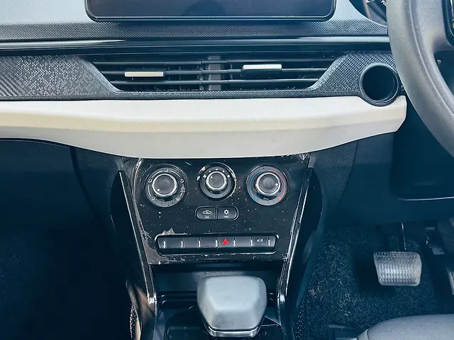 Used Tata Nexon Pure (S) 1.2 Petrol 6AMT [2024-2025] in Delhi