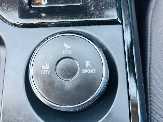 Used Tata Nexon Pure (S) 1.2 Petrol 6AMT [2024-2025] in Delhi