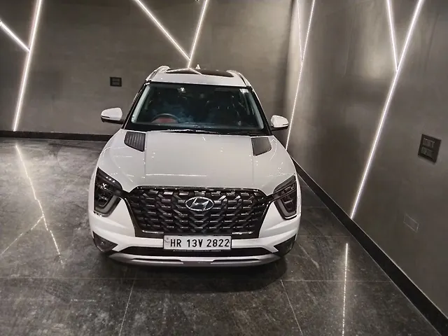 Used 2024 Hyundai Alcazar in Delhi