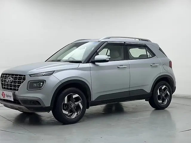 Used 2021 Hyundai Venue in Delhi