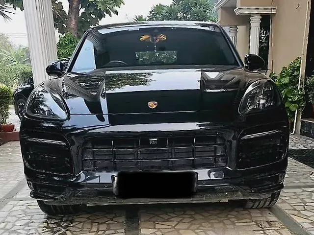 Used 2023 Porsche Cayenne in Delhi