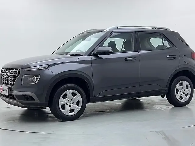 Used 2022 Hyundai Venue in Delhi