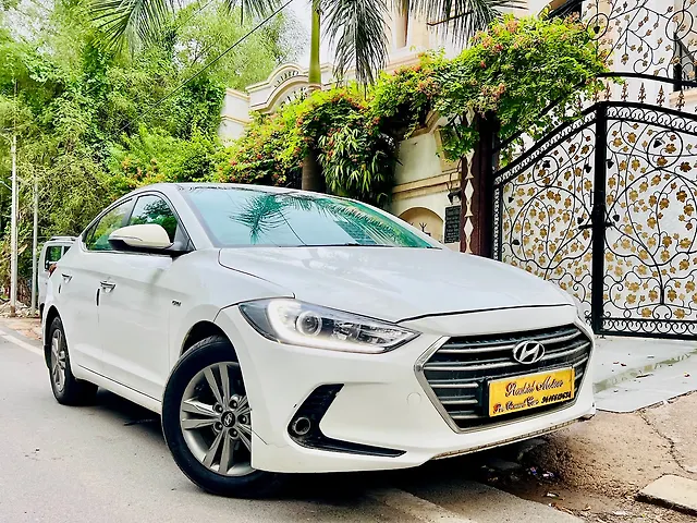 Used 2017 Hyundai Elantra in Kanpur