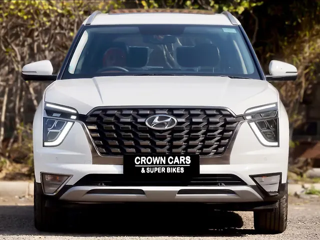 Used 2023 Hyundai Alcazar in Delhi