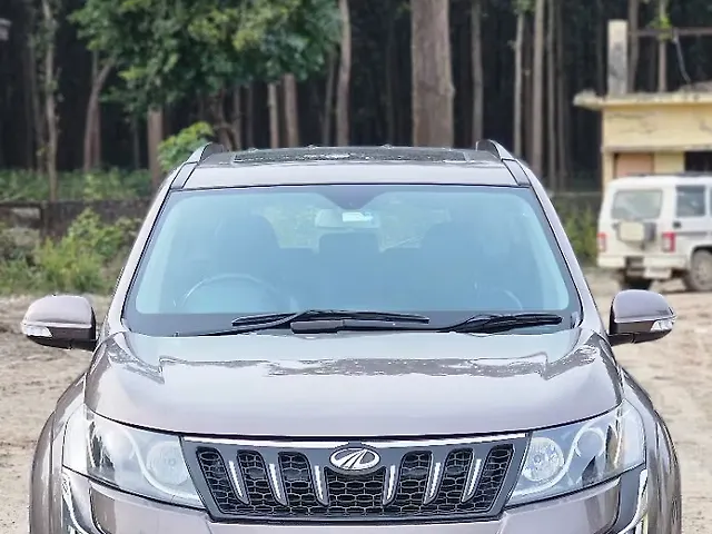 Used 2017 Mahindra XUV500 in Dehradun Used 2017 Mahindra XUV500 in Dehradun