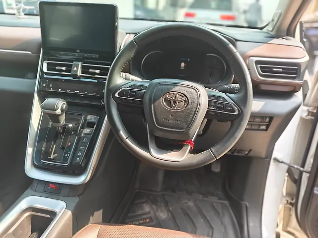 Used Toyota Innova Hycross ZX Hybrid (Electric + Petrol) Automatic (e-CVT) 7 STR in Delhi Used Toyota Innova Hycross ZX Hybrid (Electric + Petrol) Automatic (e-CVT) 7 STR in Delhi