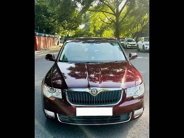 Used 2012 Skoda Superb in Delhi