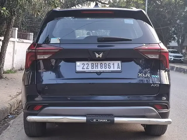 Used Mahindra Old Generation XUV700 AX 5 Diesel MT 5 STR [2021] in Lucknow