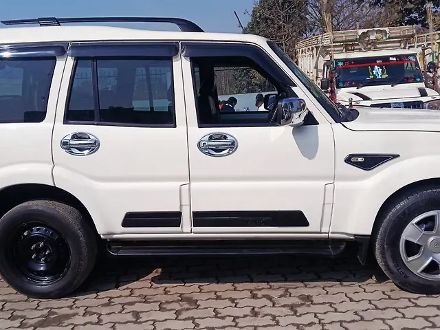 Used Mahindra Scorpio S Diesel Turbo Manual 9 STR in Bettiah