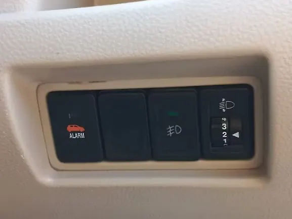 Used Maruti Suzuki Ertiga VXi Petrol Manual in Delhi