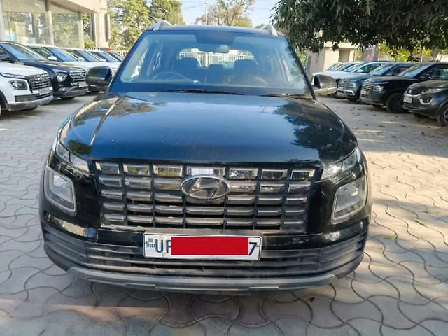 Used 2024 Hyundai Venue in Lucknow