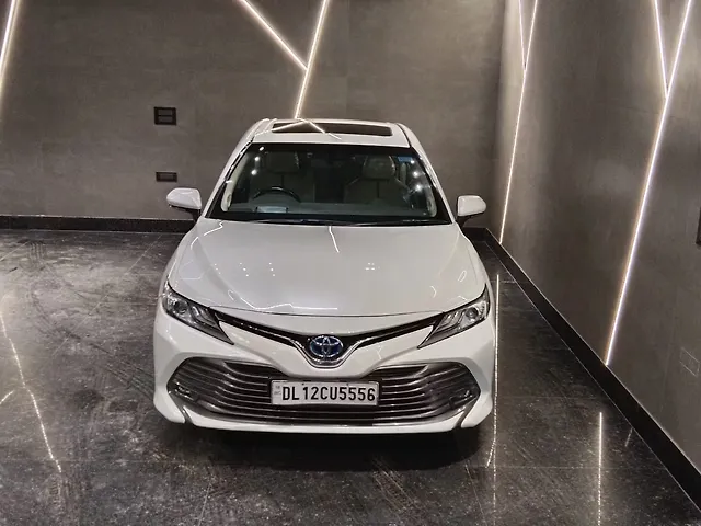 Used 2021 Toyota Camry in Delhi