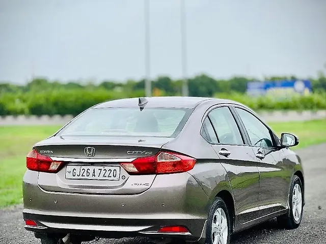 Used Honda City [2014-2017] V Diesel in Surat