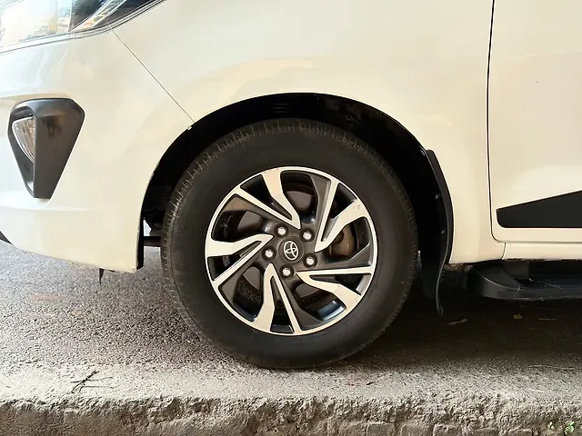 Used Toyota Innova Crysta [2020-2023] GX 2.4 7 STR in Lucknow