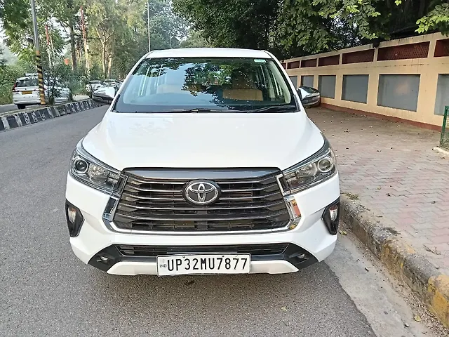 Used 2022 Toyota Innova Crysta in Lucknow