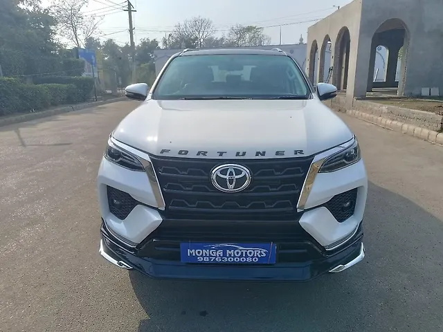 Used 2025 Toyota Fortuner in Ludhiana