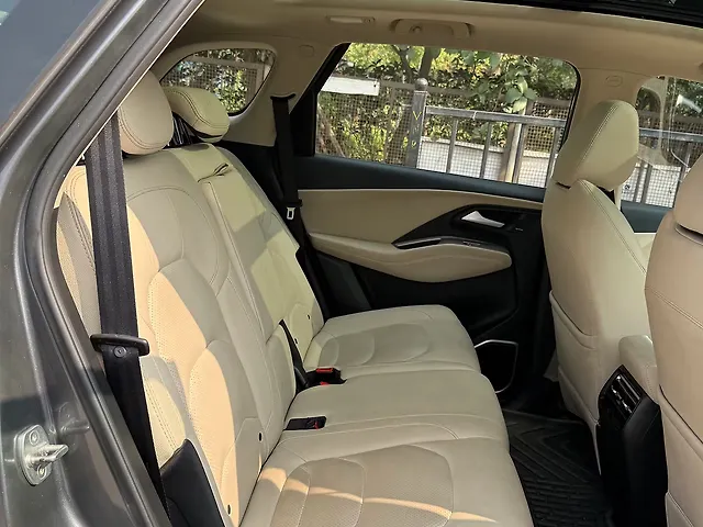 Used MG Hector [2023-2025] Savvy Pro 1.5 Turbo Petrol CVT [2023] in Mumbai