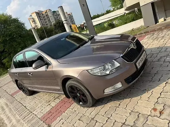 Used 2014 Skoda Superb in Lucknow