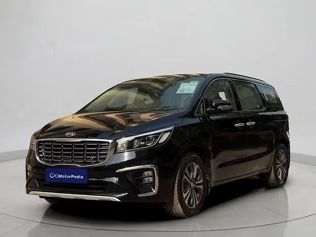 Used 2021 Kia Carnival in Delhi