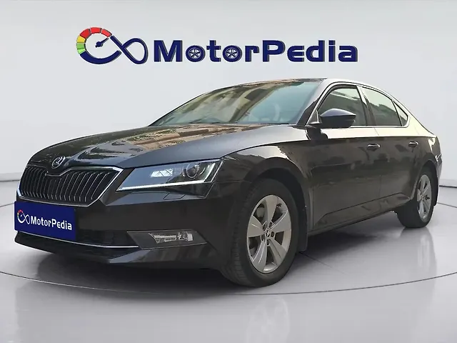Used 2018 Skoda Superb in Delhi