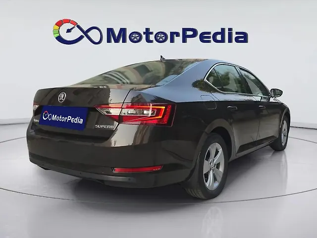 Used Skoda Superb [2016-2020] Style TSI MT in Delhi