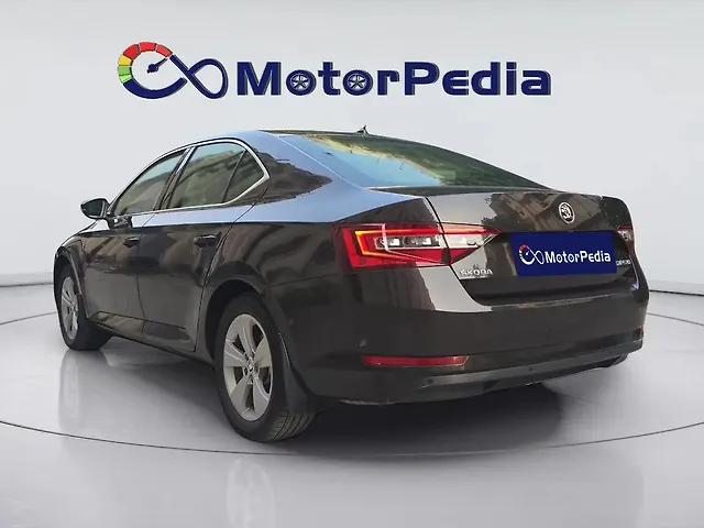 Used Skoda Superb [2016-2020] Style TSI MT in Delhi