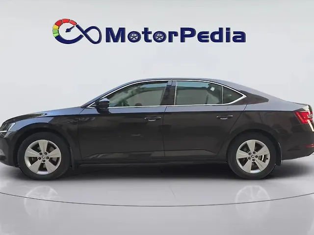 Used Skoda Superb [2016-2020] Style TSI MT in Delhi