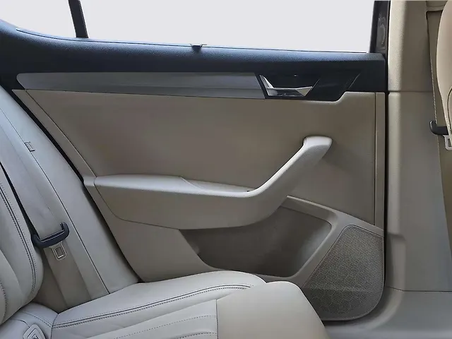 Used Skoda Superb [2016-2020] Style TSI MT in Delhi