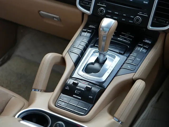Used Porsche Cayenne [2014-2018] Platinum Edition Diesel in Dehradun