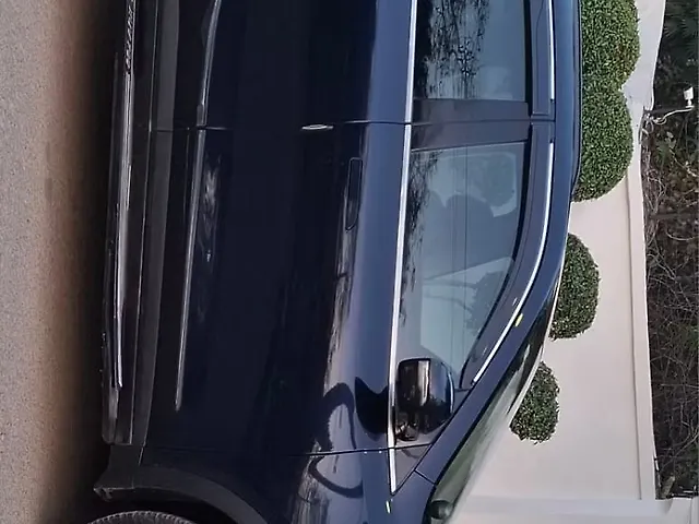 Used Mahindra Old Generation XUV700 AX 5 Diesel MT 5 STR [2021] in Lucknow