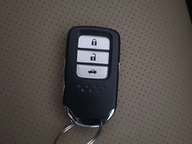 Used Honda City 4th Generation V CVT Petrol in Mumbai