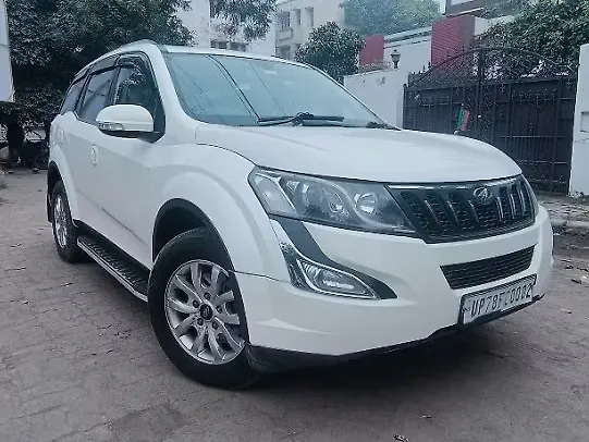 Used Mahindra XUV500 [2015-2018] W10 1.99 in Kanpur