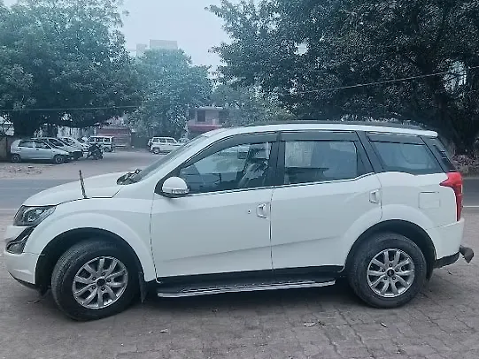 Used Mahindra XUV500 [2015-2018] W10 1.99 in Kanpur