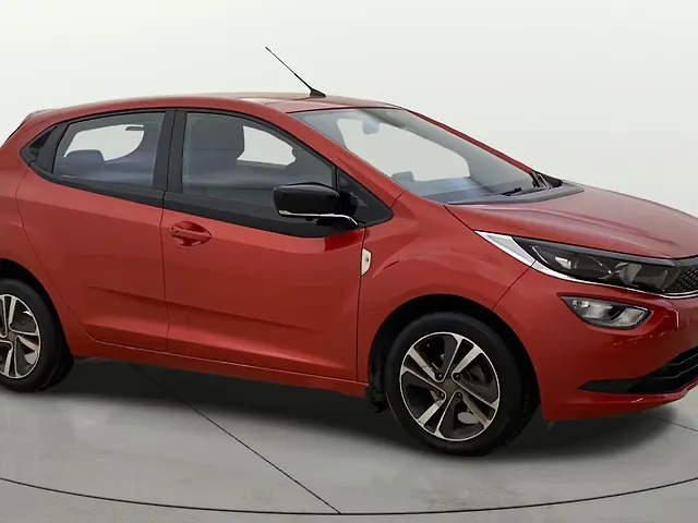 Used 2020 Tata Altroz in Mumbai